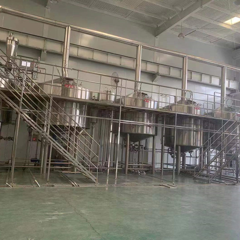 潍城精酿啤酒设备厂—平面布置、设备设计、制造、调试、培训等一条龙服务_COPY
